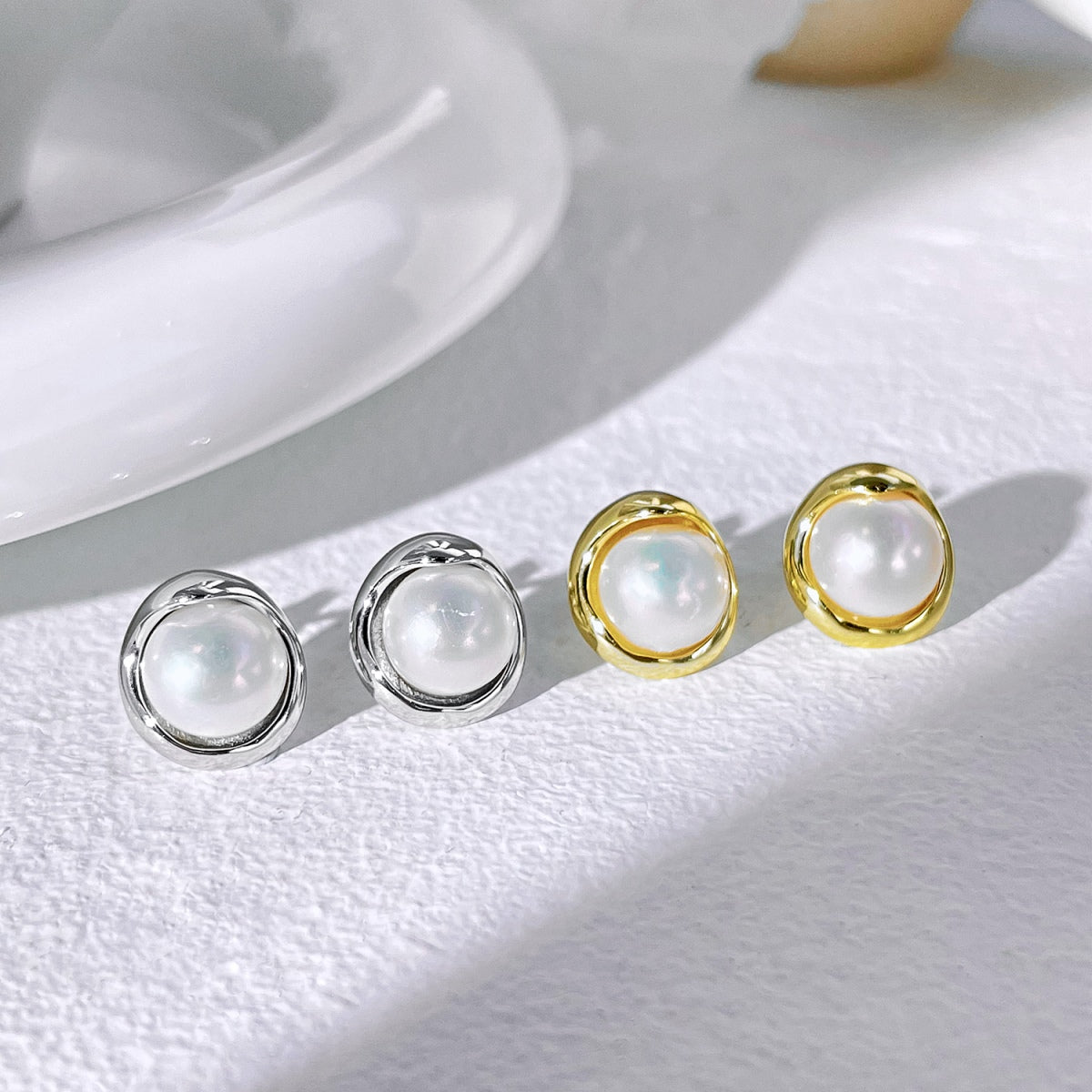 [Perla Lux]Dainty Bread Pearl Earrings