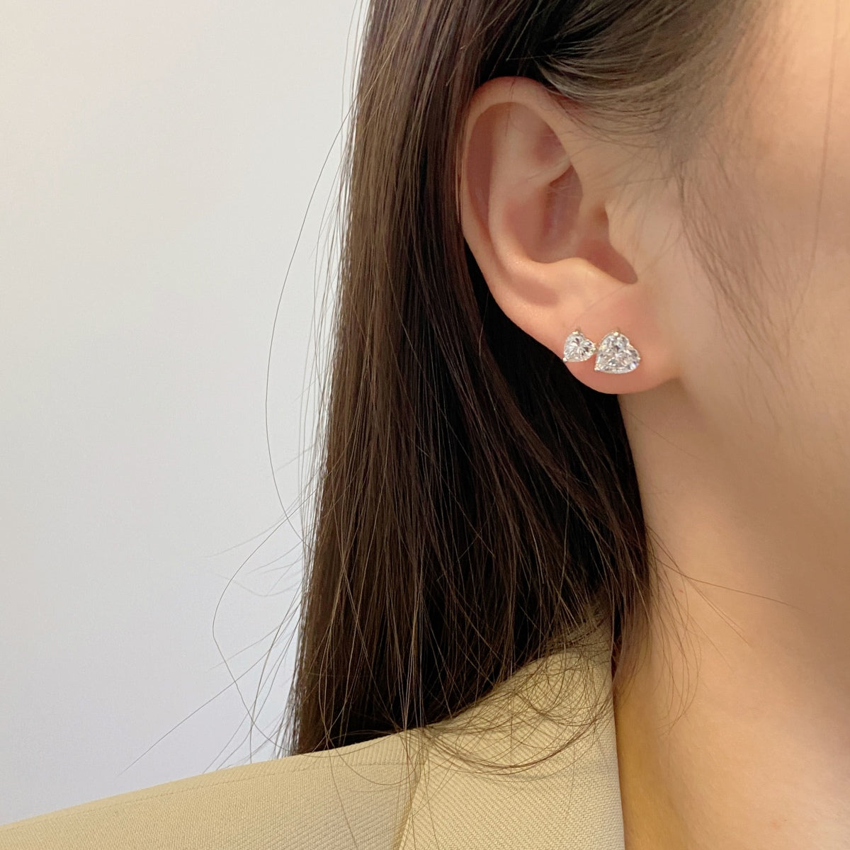 [Perla Lux]Double Heart-Shape Classic Princess Style Earrings