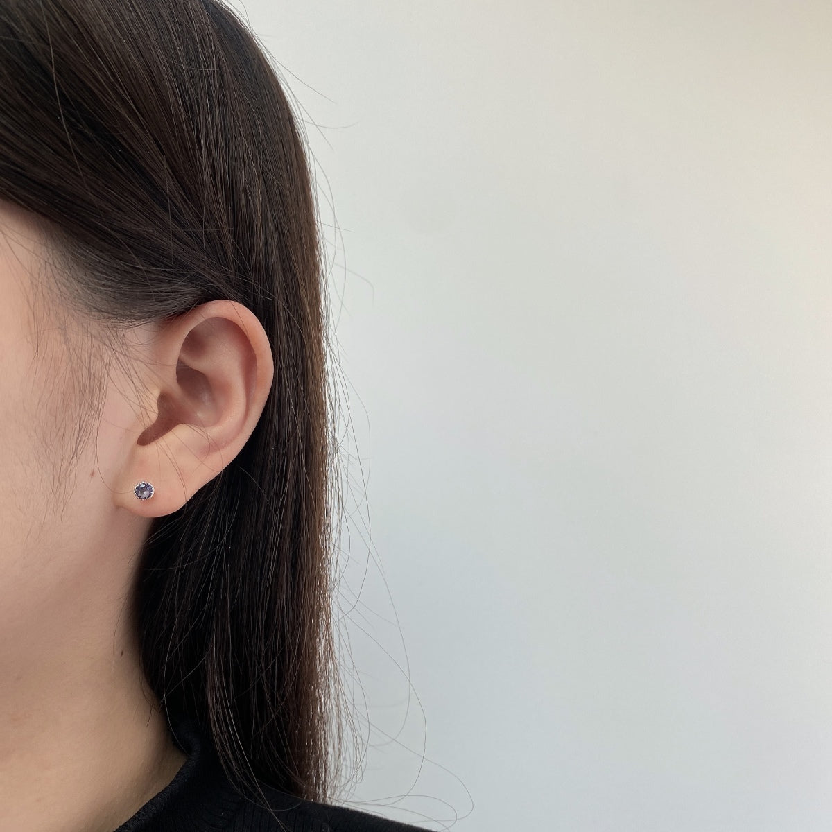 [Perla Lux]Sparkling Colorful Round Shape Earrings