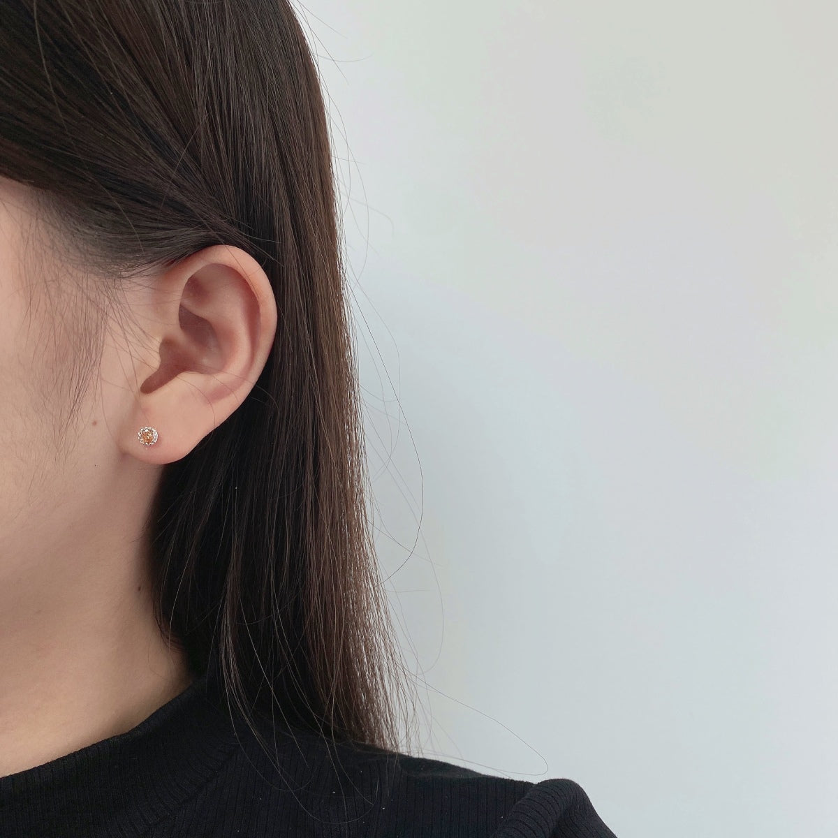 [Perla Lux]Sparkling Colorful Round Shape Earrings