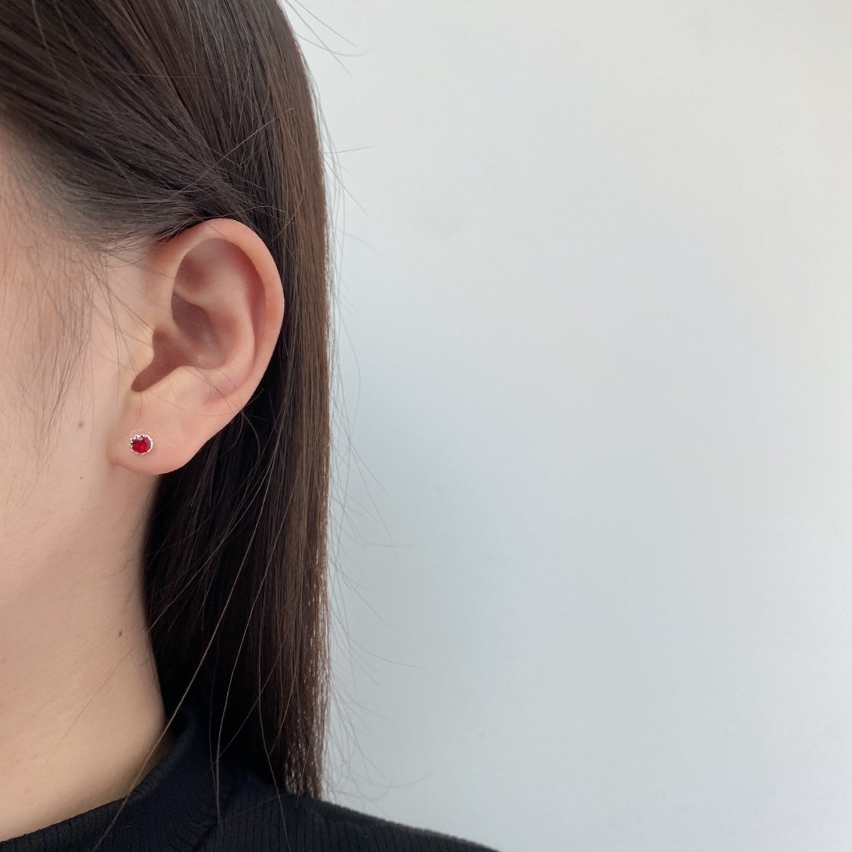 [Perla Lux]Sparkling Colorful Round Shape Earrings