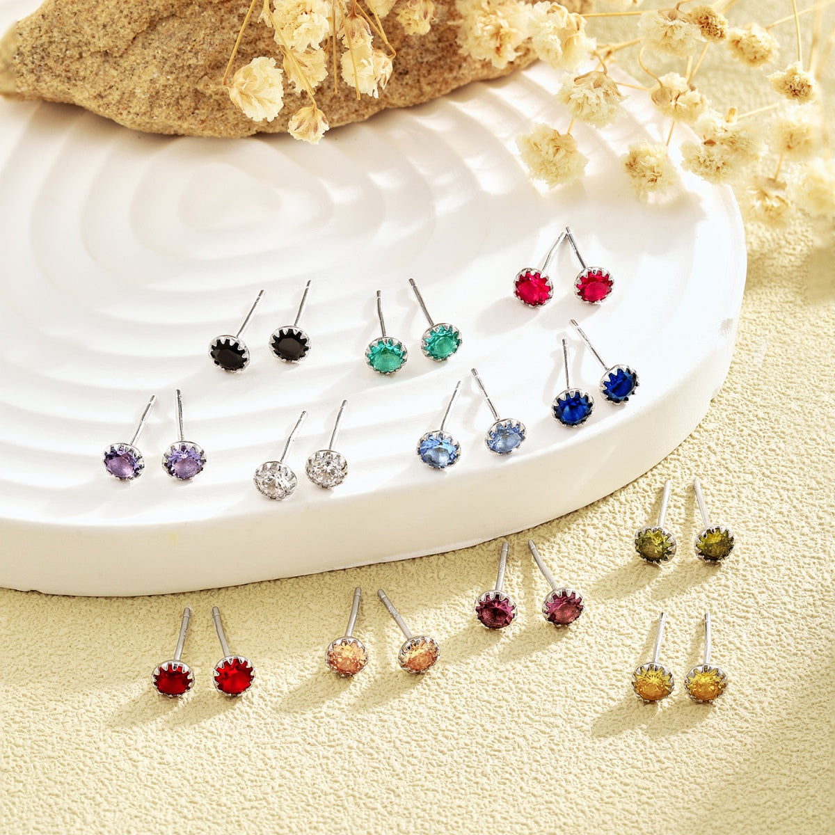[Perla Lux]Sparkling Colorful Round Shape Earrings