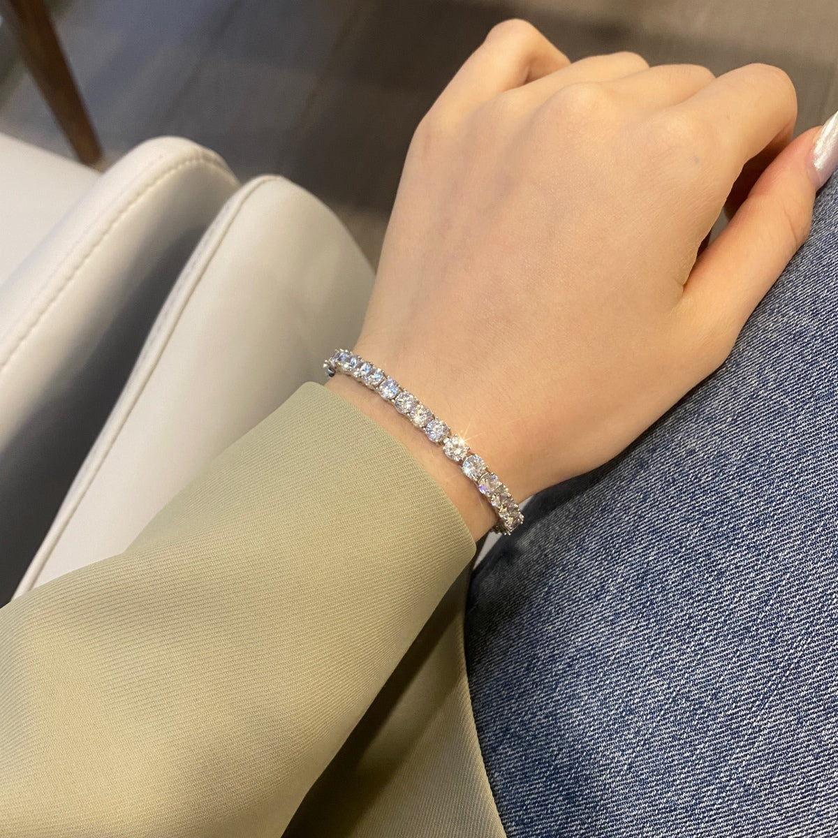 [Perla Lux]Ornate Sparkling Round Cut Wedding Bracelet