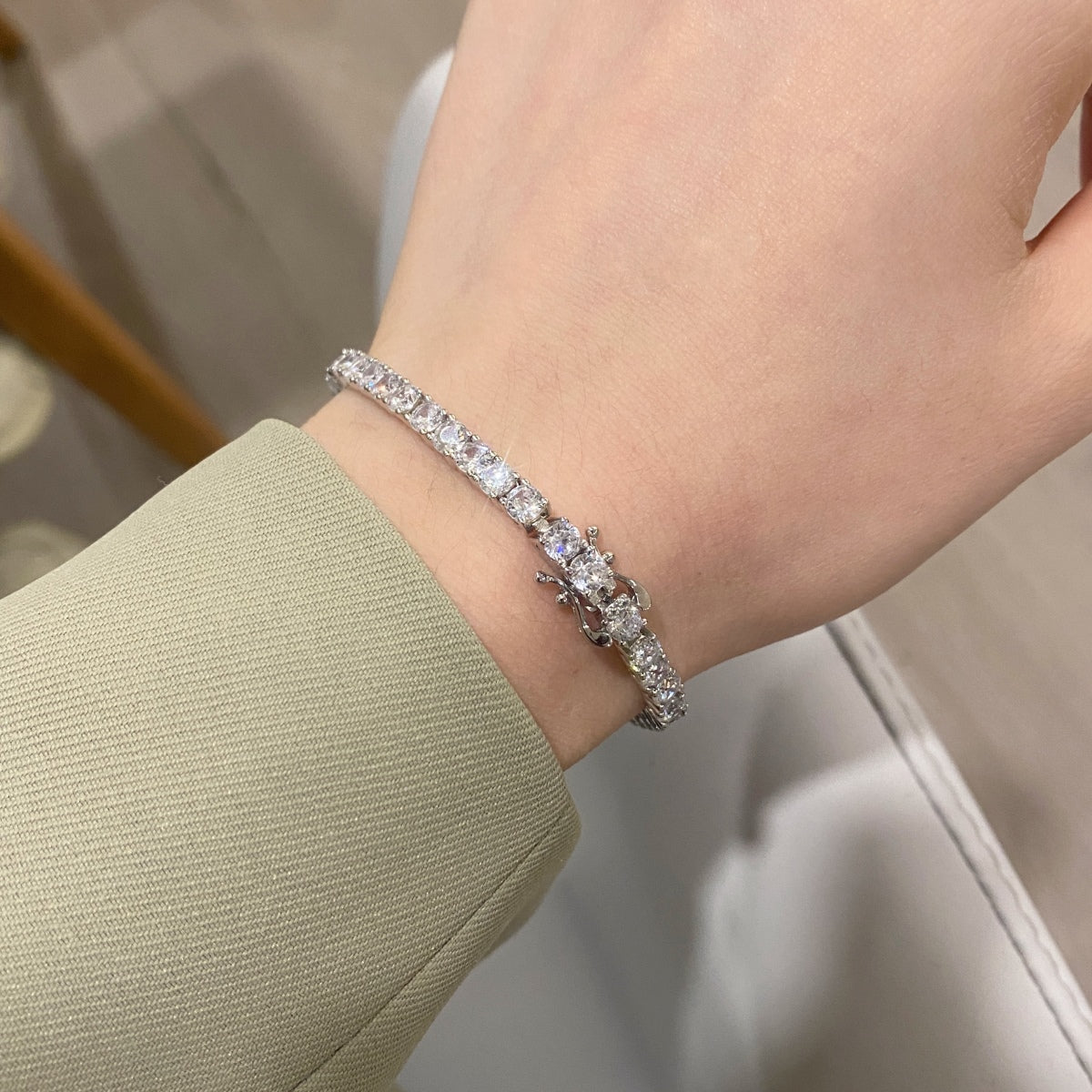 [Perla Lux]Luxurious Ornate Round Cut Tennis Bracelet