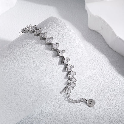 [Perla Lux]0.5 Carat Ornate Princess Cut Daily Bracelet