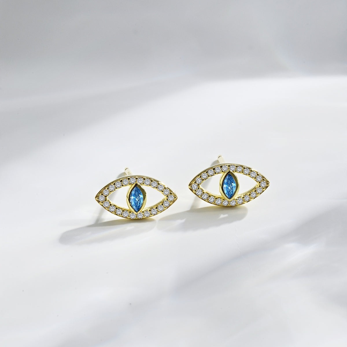 [Perla Lux]Blue Devil Eyes Hollow Stud Earrings