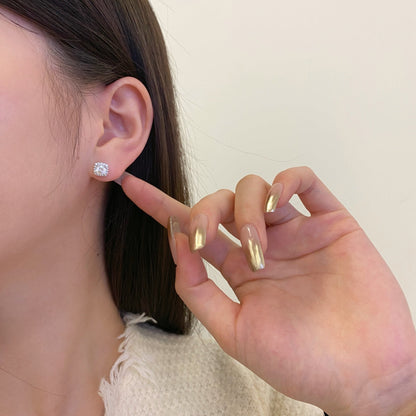 [Perla Lux]Classic Round Center Stone Stud Earrings