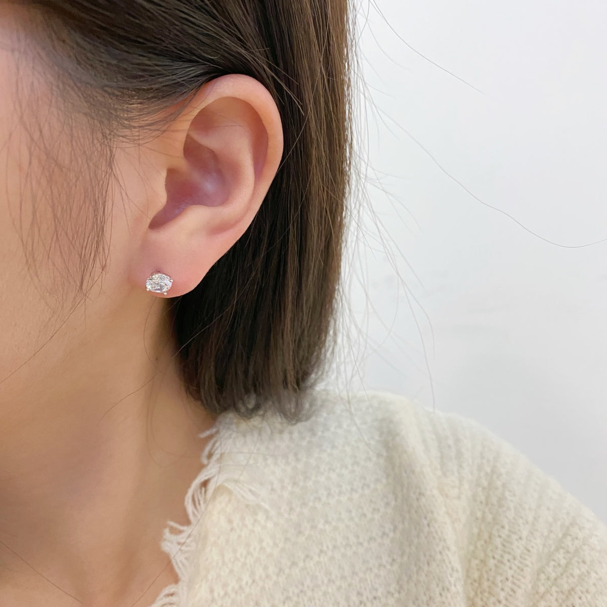 [Perla Lux]Unique Round Shape Earrings