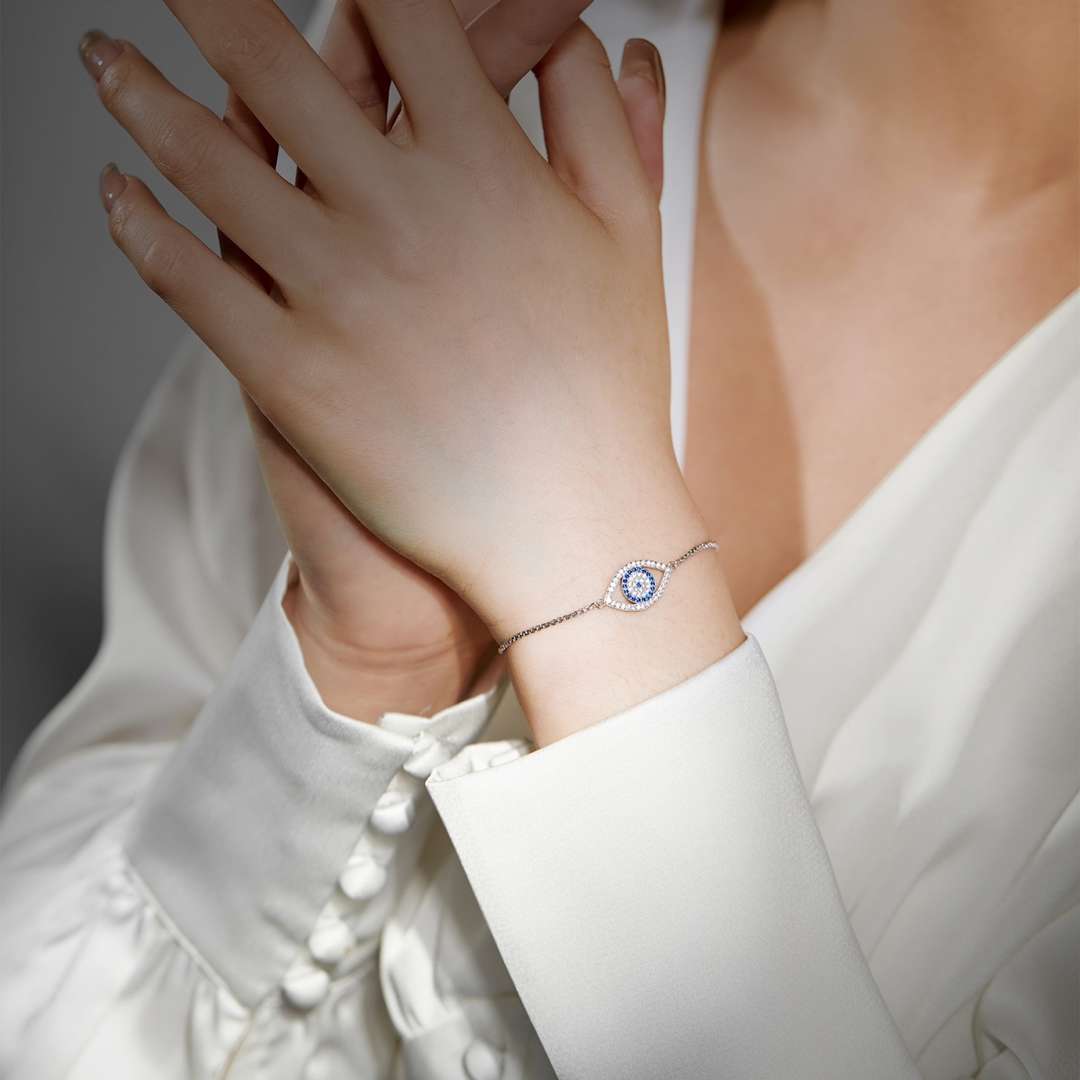 [Perla Lux]Dazzling Eye Shape Necklace