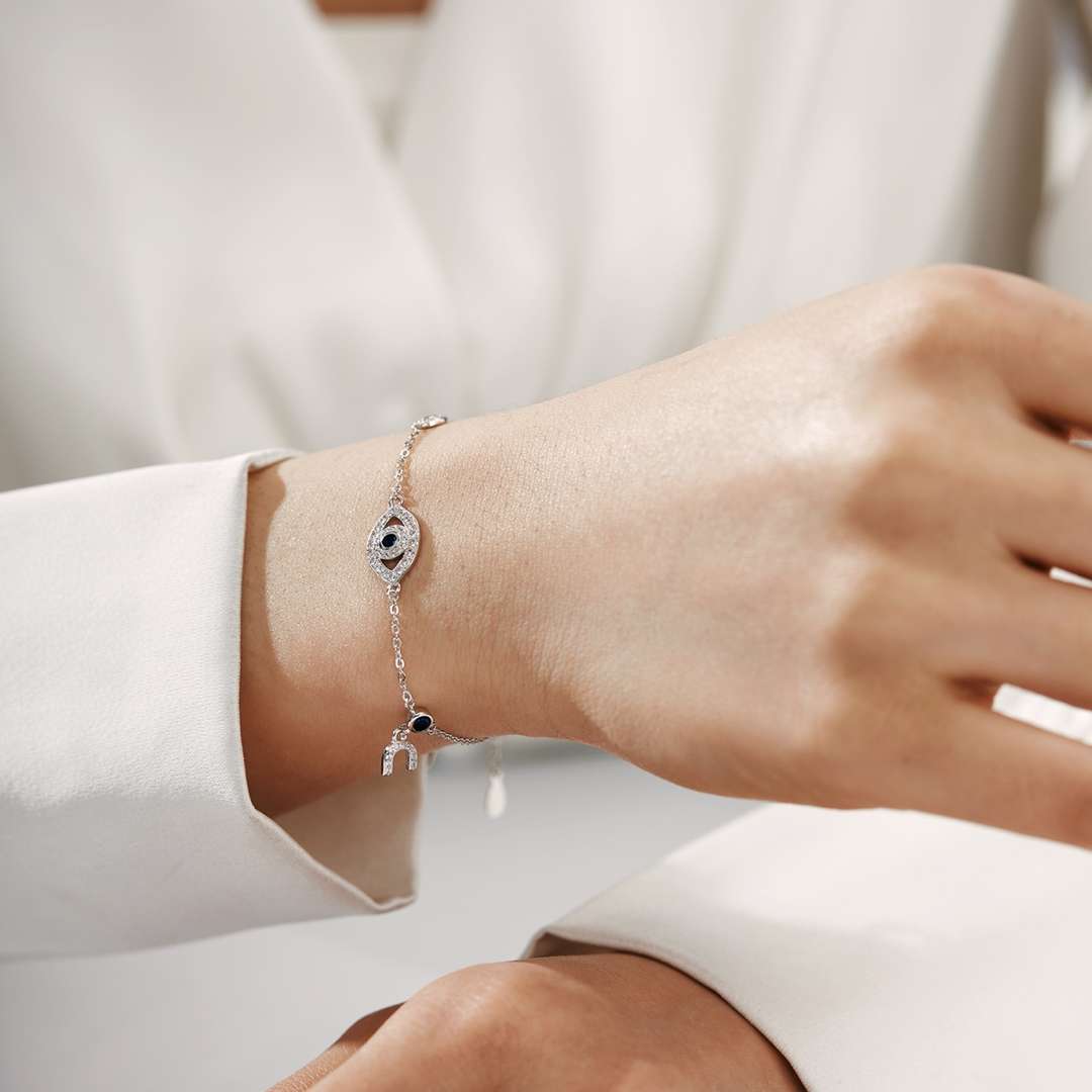 [Perla Lux]Dainty Eye Shape Necklace