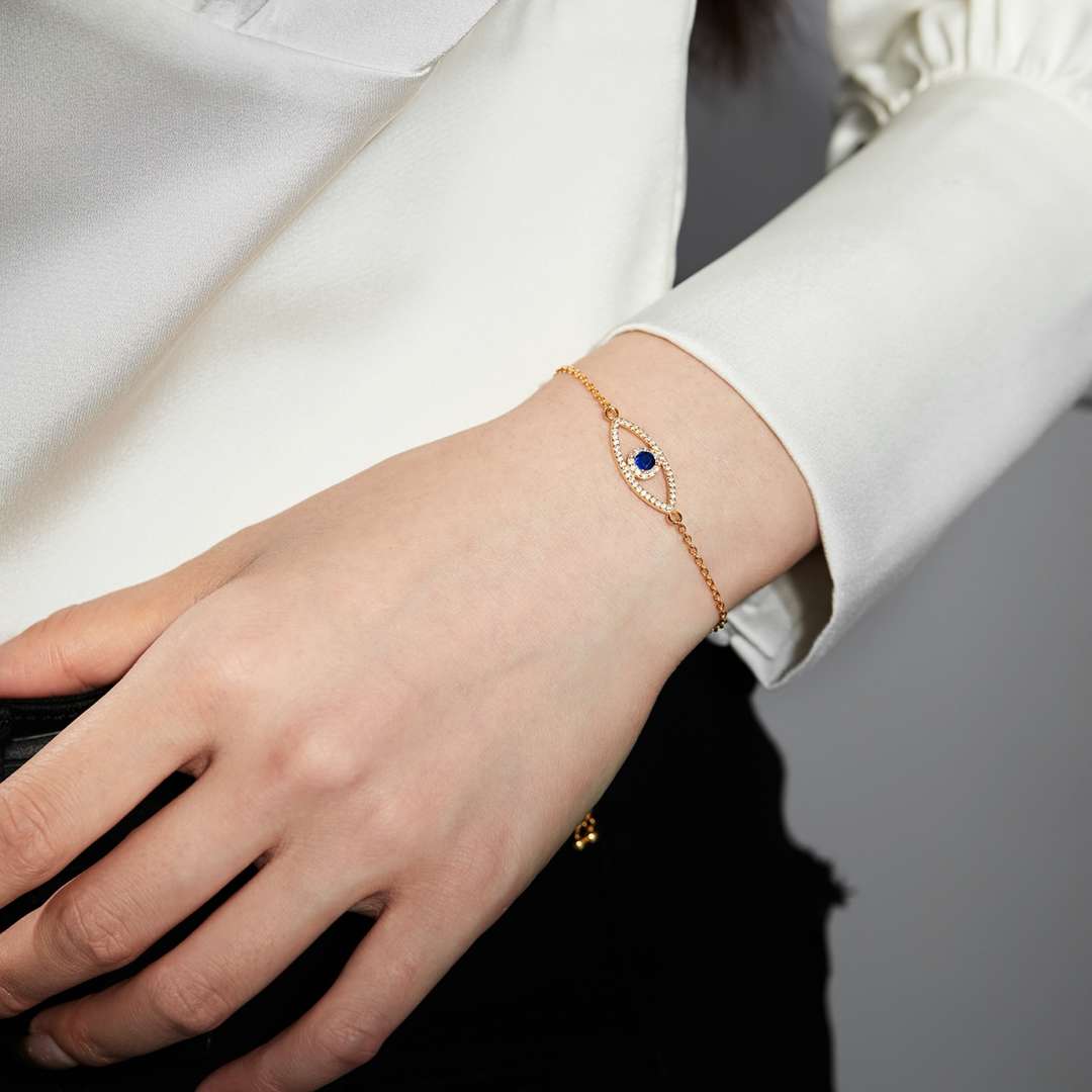 [Perla Lux]Devil's Eye Hollow Design Bracelet
