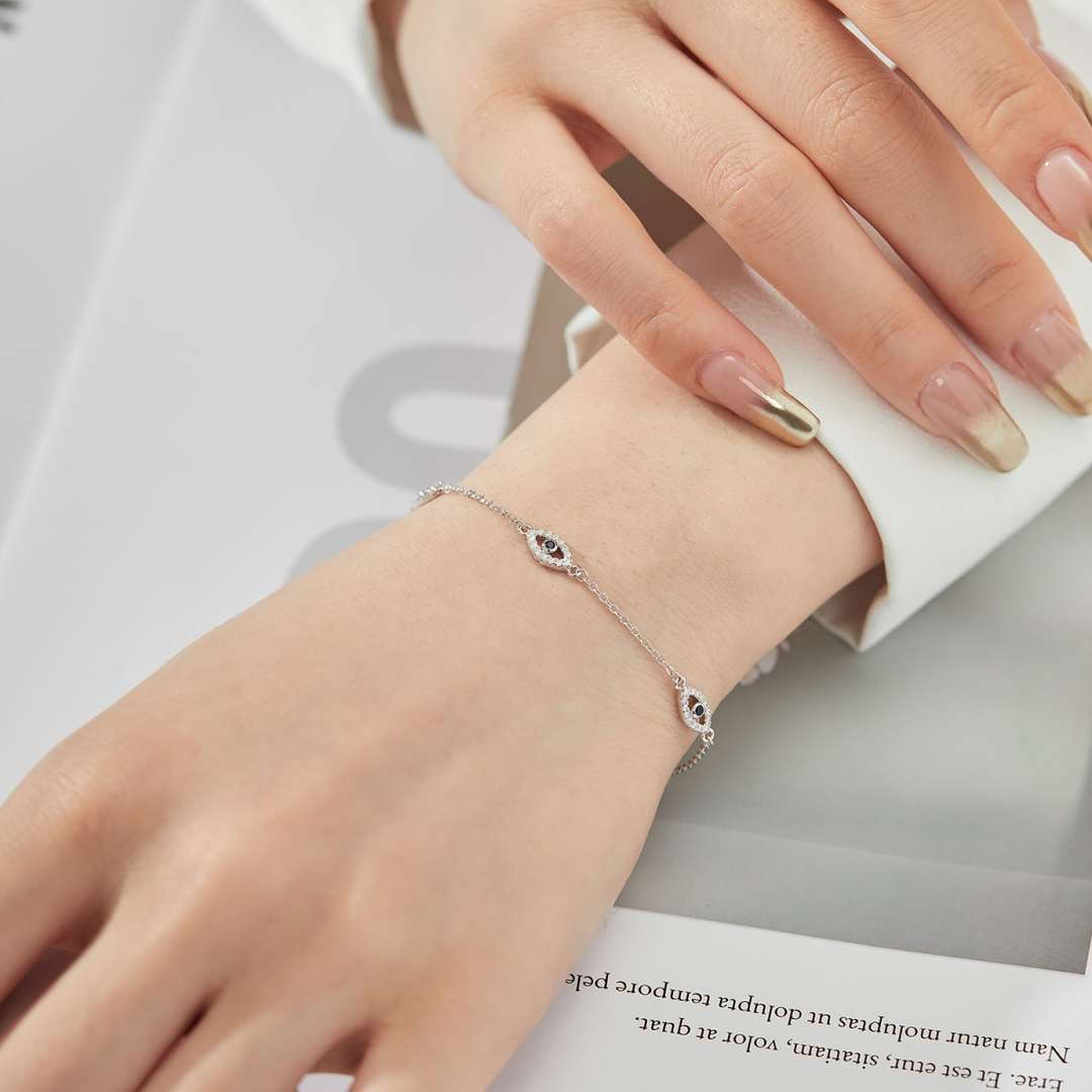 [Perla Lux]Evil Eye Shape Pendent Necklace