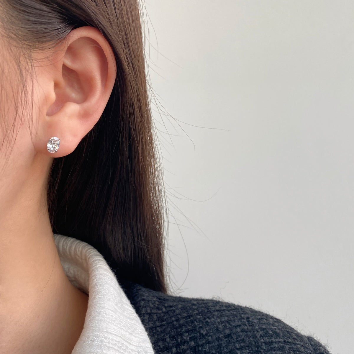 [Perla Lux]Oval Classic Dignified Elegant Earrings