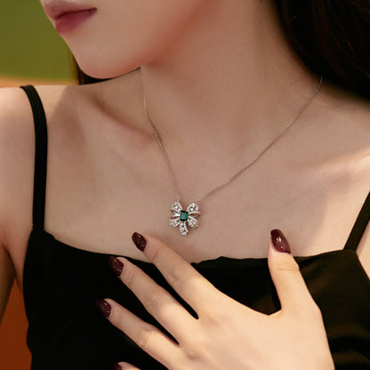 [Perla Lux]Luxurious Flower Shape Emerald Cut Necklace