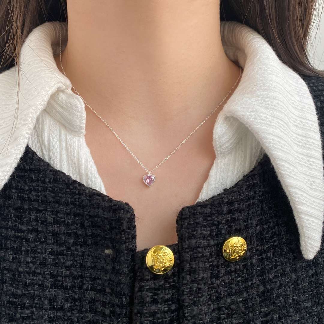 [Perla Lux]Ornate Heart Shape Necklace