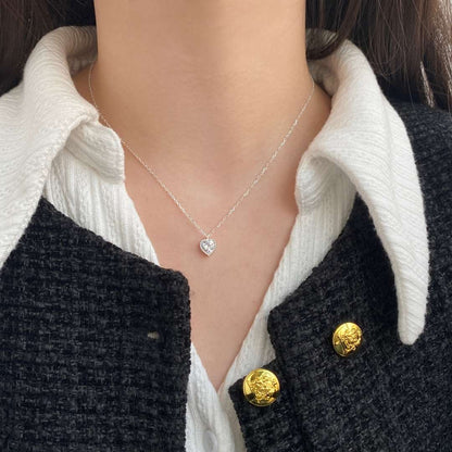 [Perla Lux]Ornate Heart Shape Necklace
