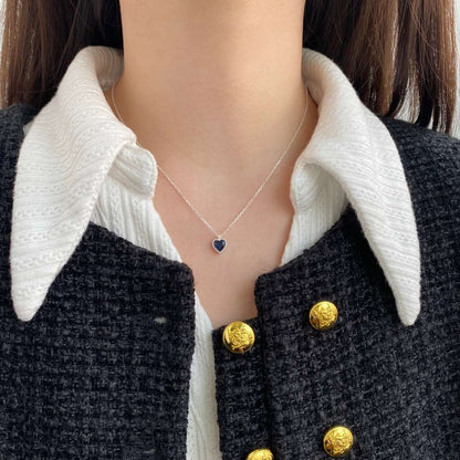 [Perla Lux]Ornate Heart Shape Necklace