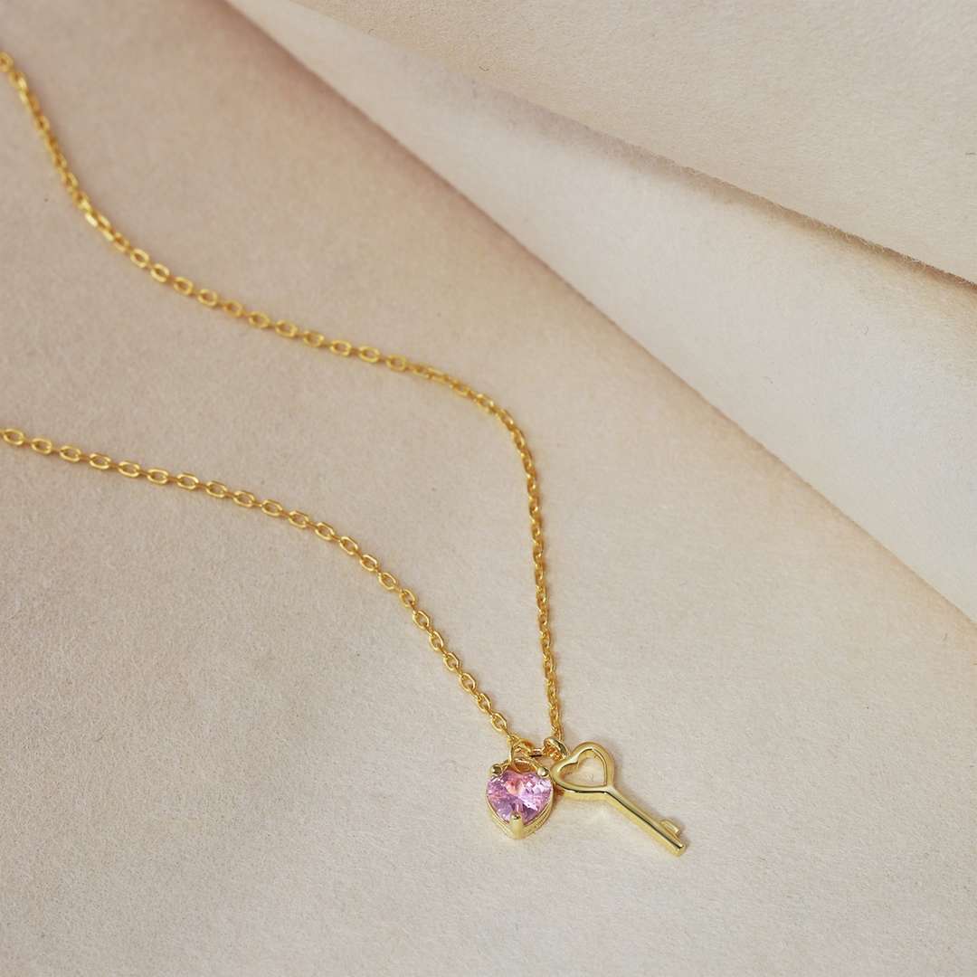 [Perla Lux]Unique Heart Shape Key Pendent Necklace