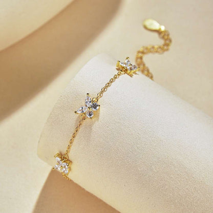 [Perla Lux]Radiant Butterfly Shape Necklace