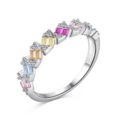 [Perla Lux]Delicate Vibrant Emerald Cut Daily Ring