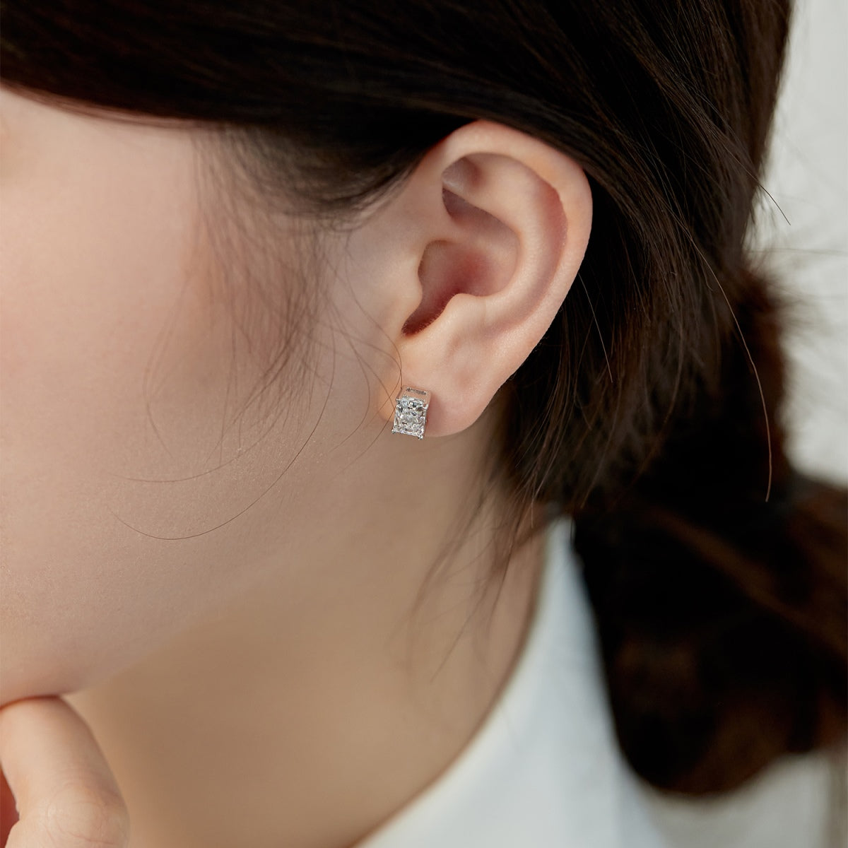 [Perla Lux]Radiant Luxurious Princess Cut Daily Earrings