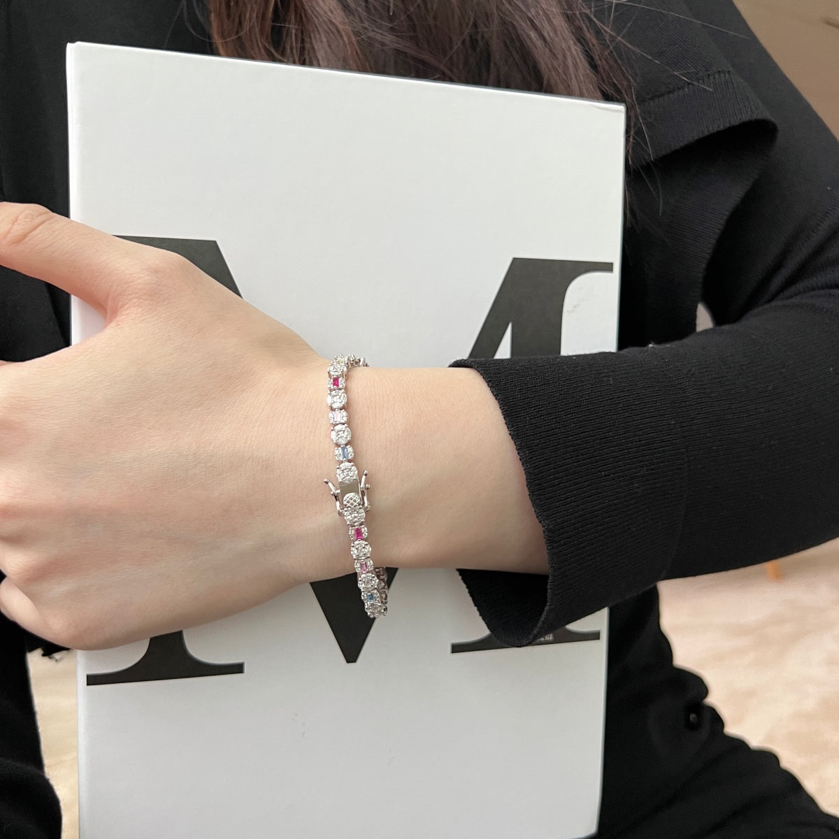 [Perla Lux]Dazzling Radiant Multi Cut Daily Bracelet