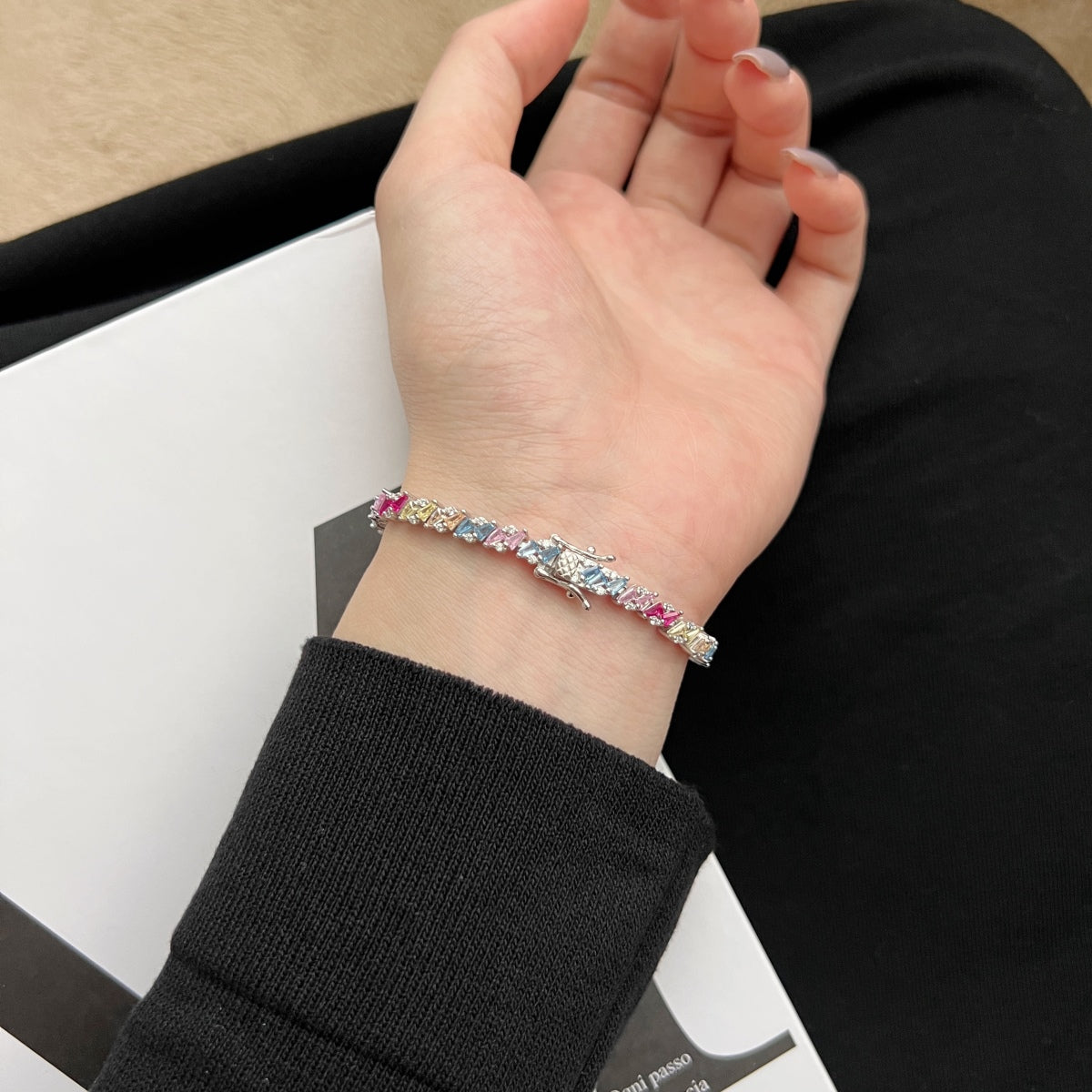 [Perla Lux]Ornate Sparkling Multi Cut Party Bracelet