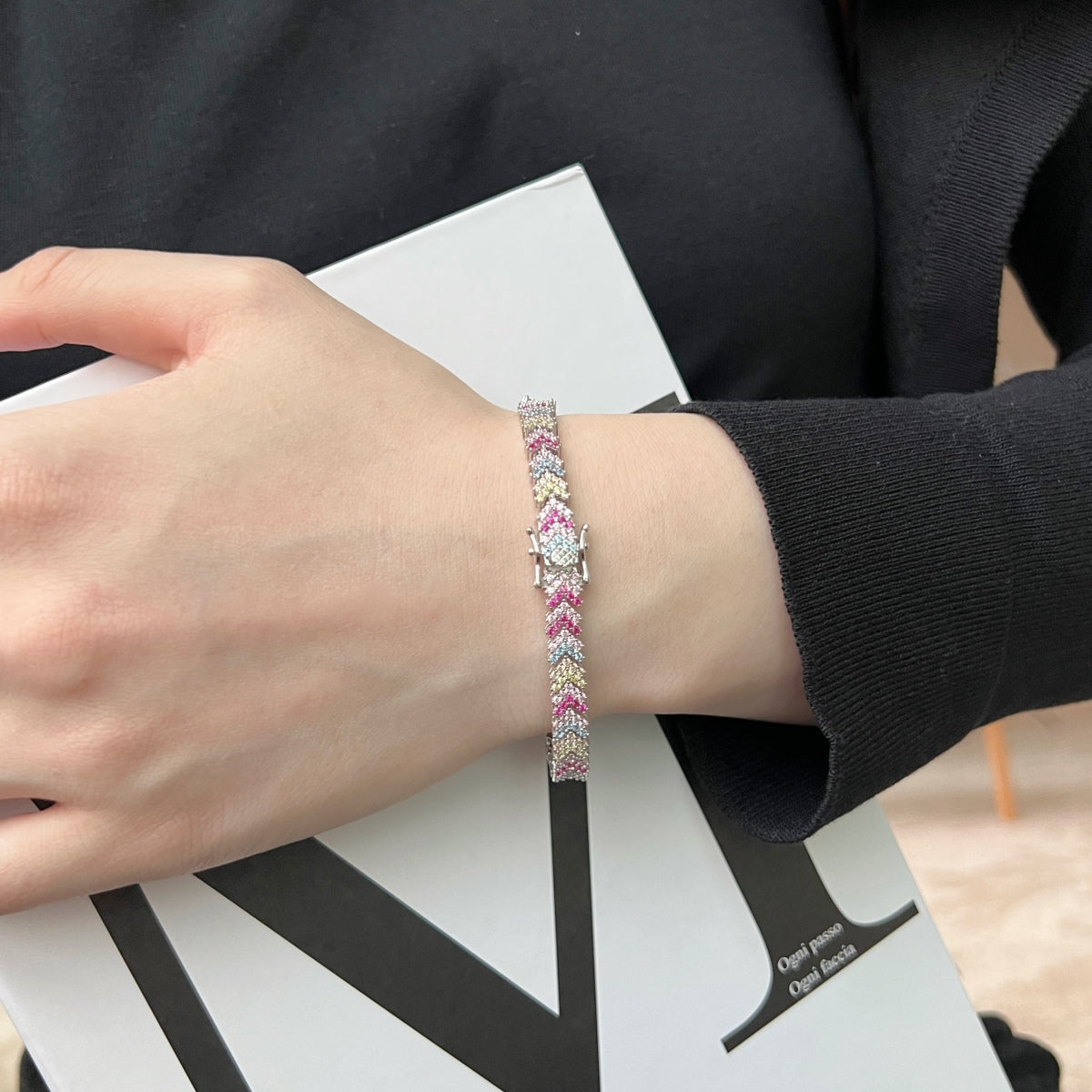 [Perla Lux]Ornate Sparkling Round Cut Party Bracelet
