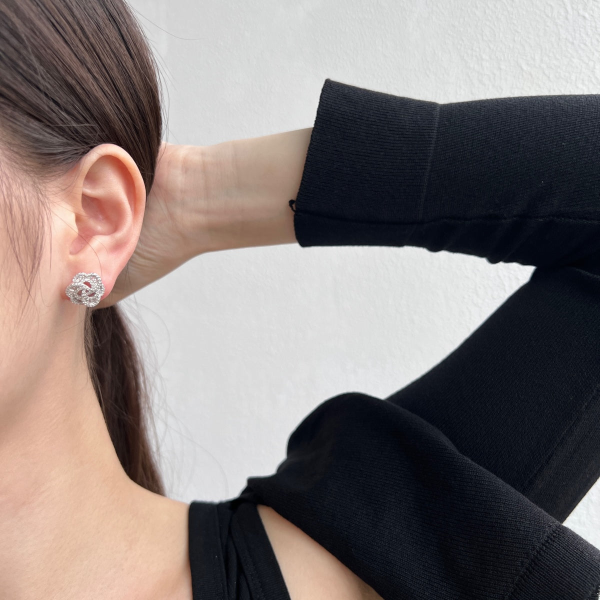 [Perla Lux]Exquisite Flower Shape Daily Earrings