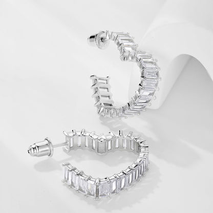 [Perla Lux]Radiant Heart Cutout Earrings