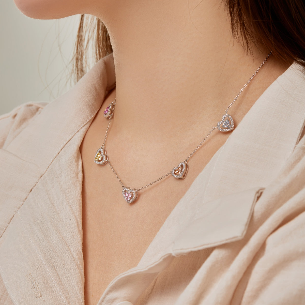 [Perla Lux]Sparkling Five Heart Necklace