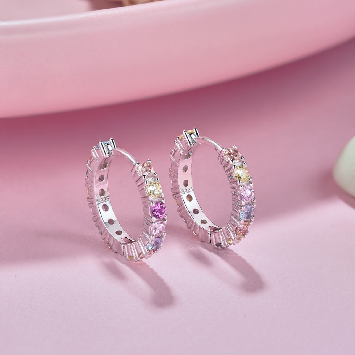 [Perla Lux]Radiant Colorful Round Cut Earrings