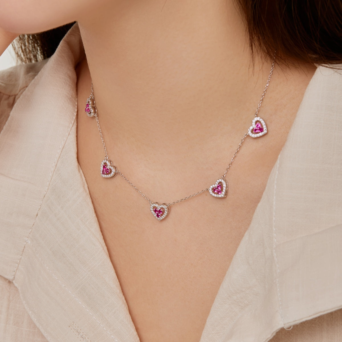 [Perla Lux]Sparkling Five Heart Necklace