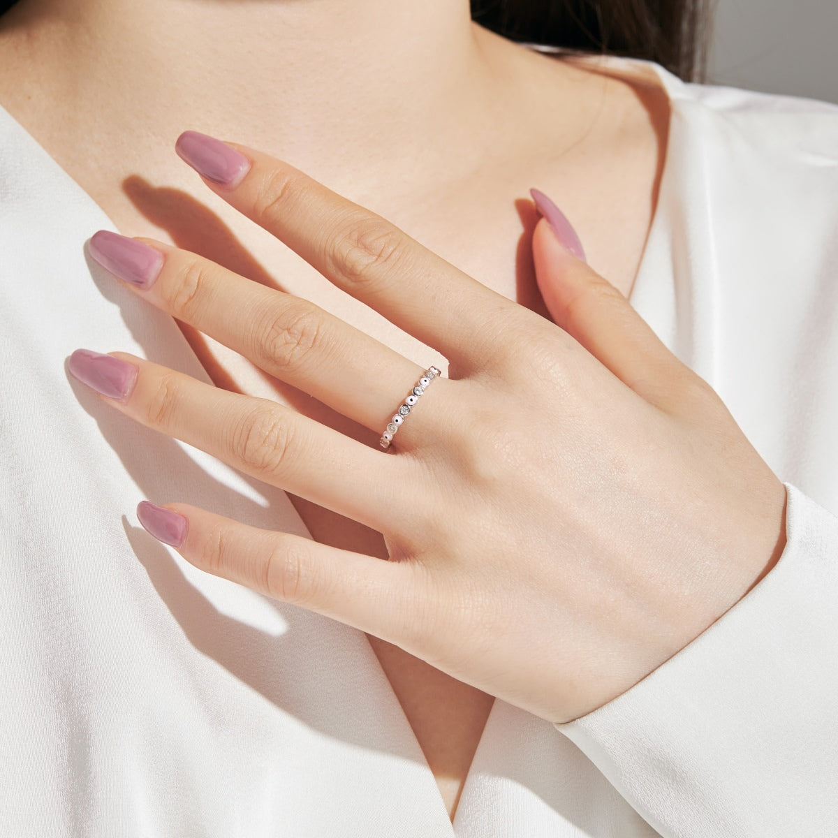 [Perla Lux]Sparkling Vibrant Round Shape Daily Ring