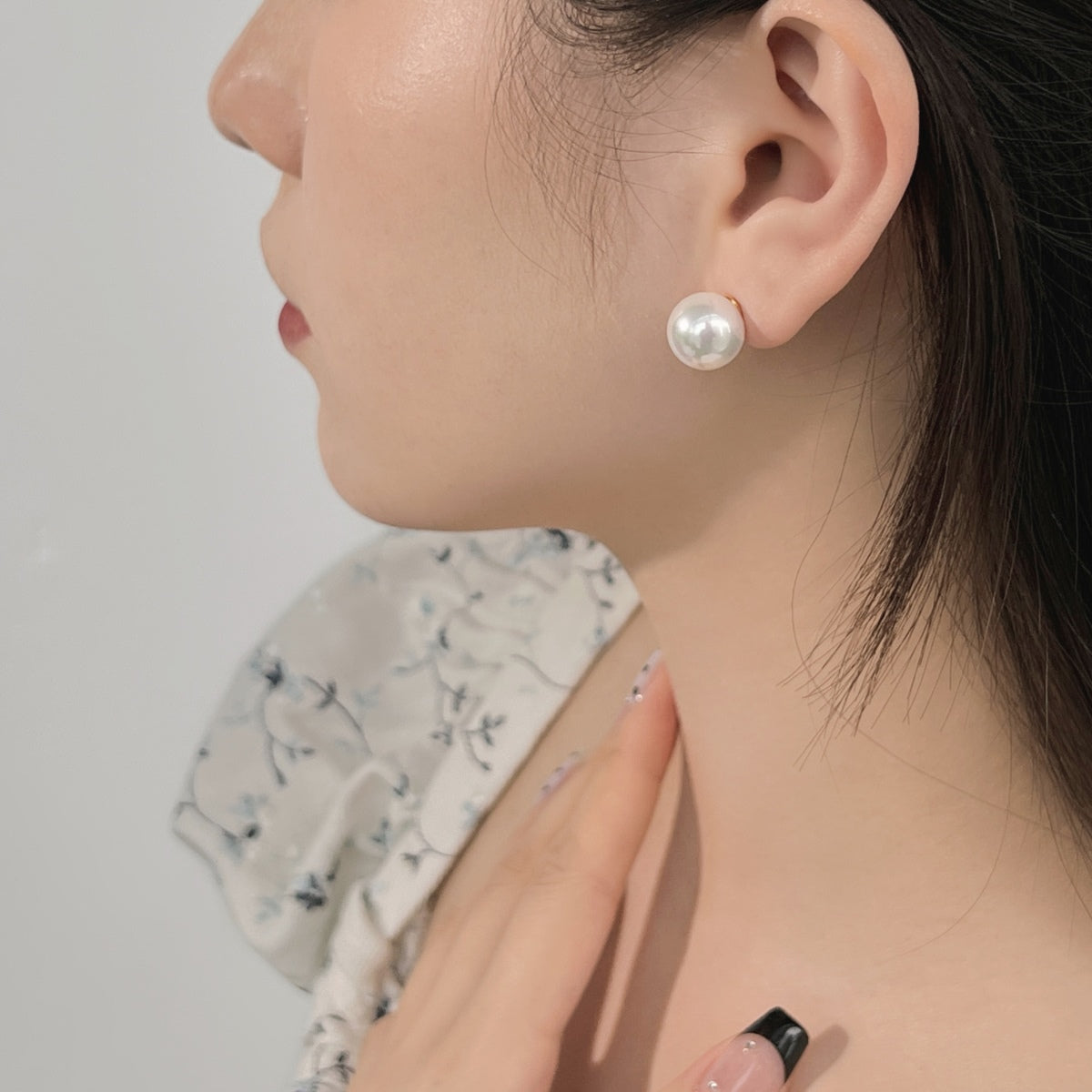 [Perla Lux]Delicate Pearl Earrings