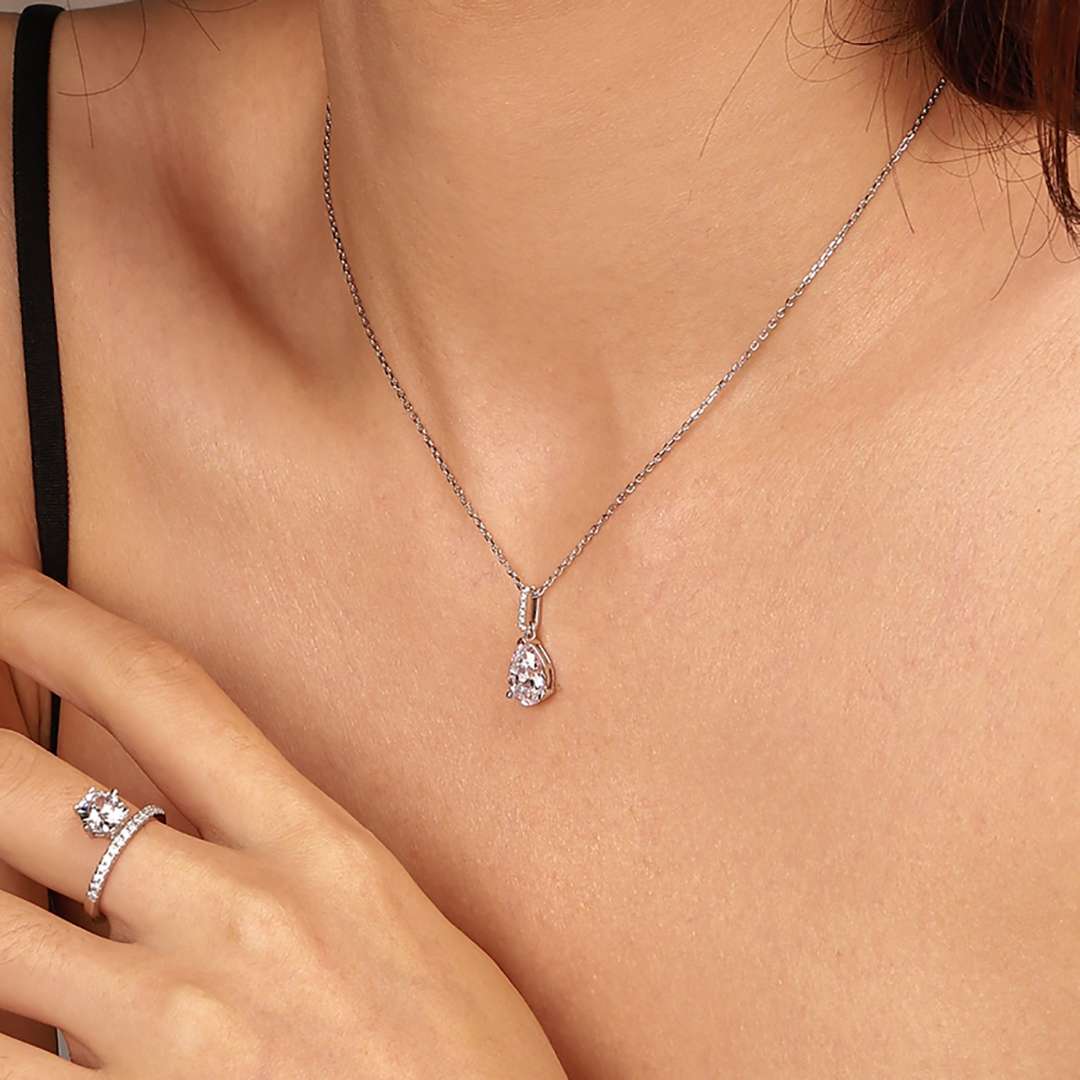 [Perla Lux]Delicate Water Drop Shape Fashion Necklace
