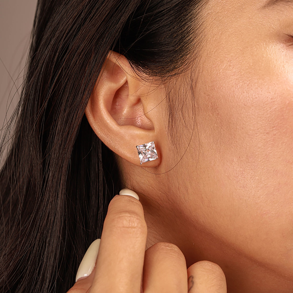 [Perla Lux]Ornate Square Shape Earrings