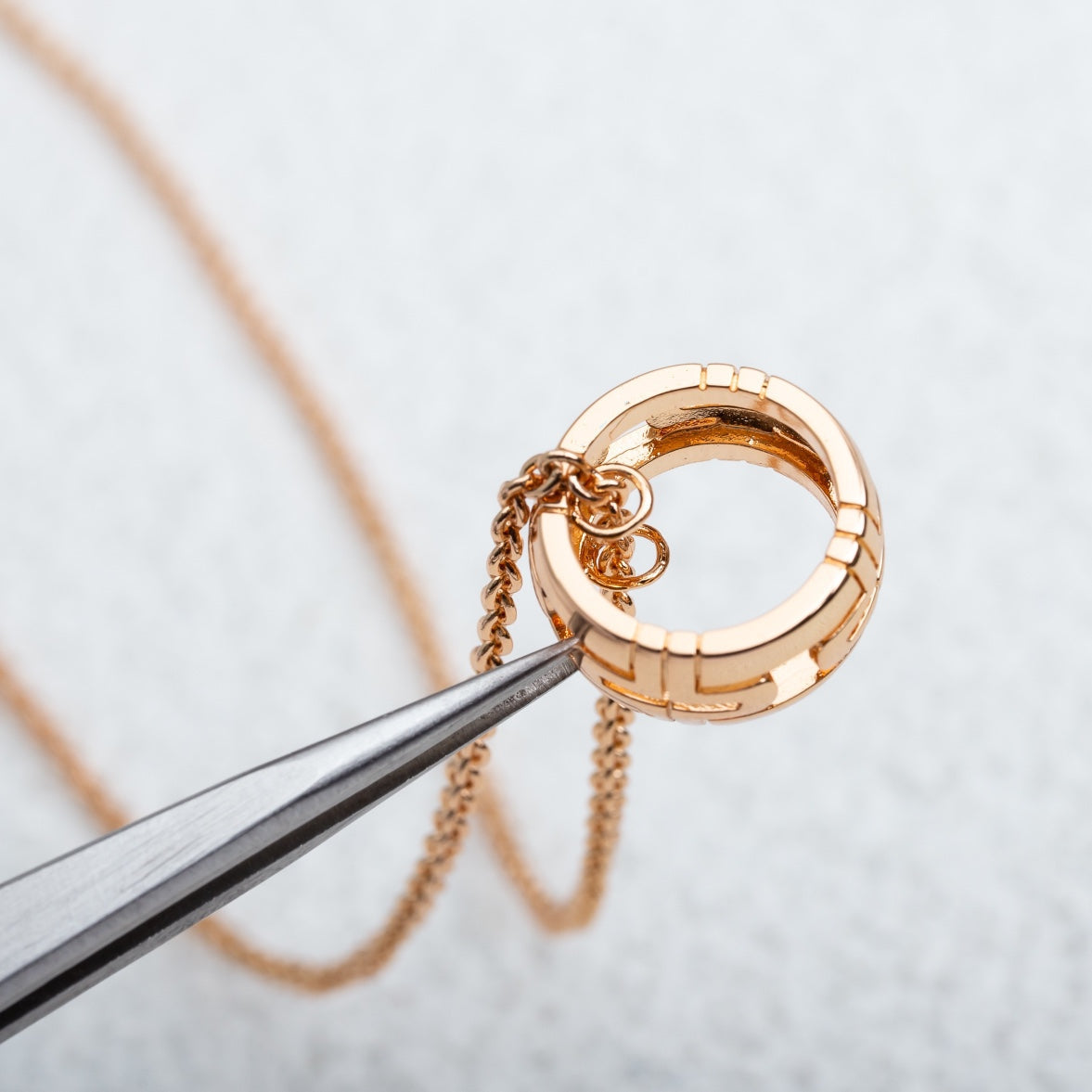 [Perla Lux]PARENTESI NECKLACE PINK GOLD