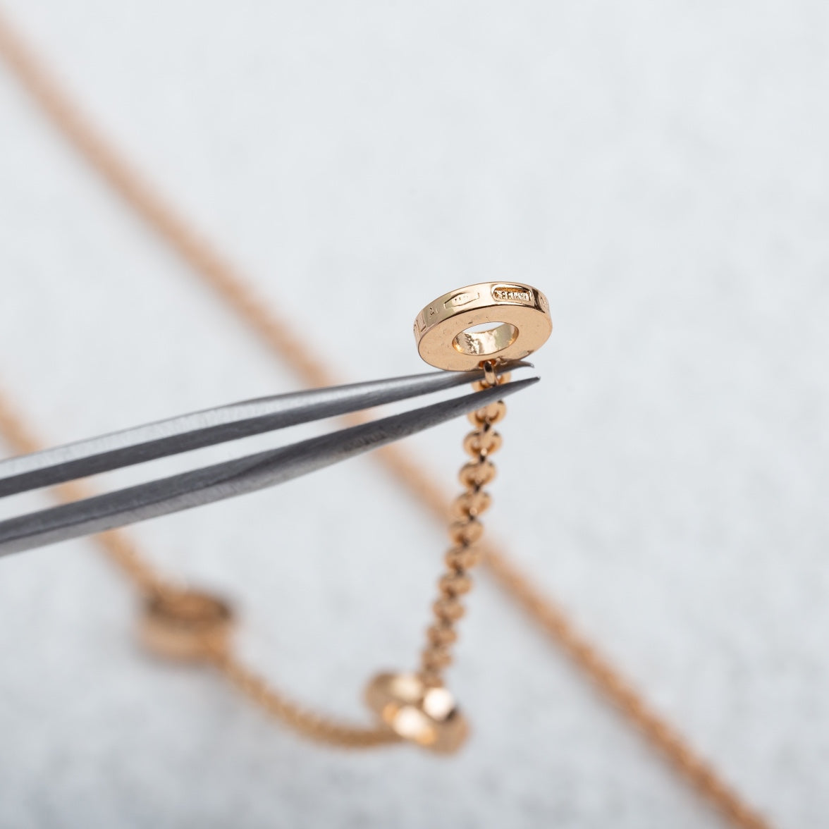 [Perla Lux]PARENTESI NECKLACE PINK GOLD