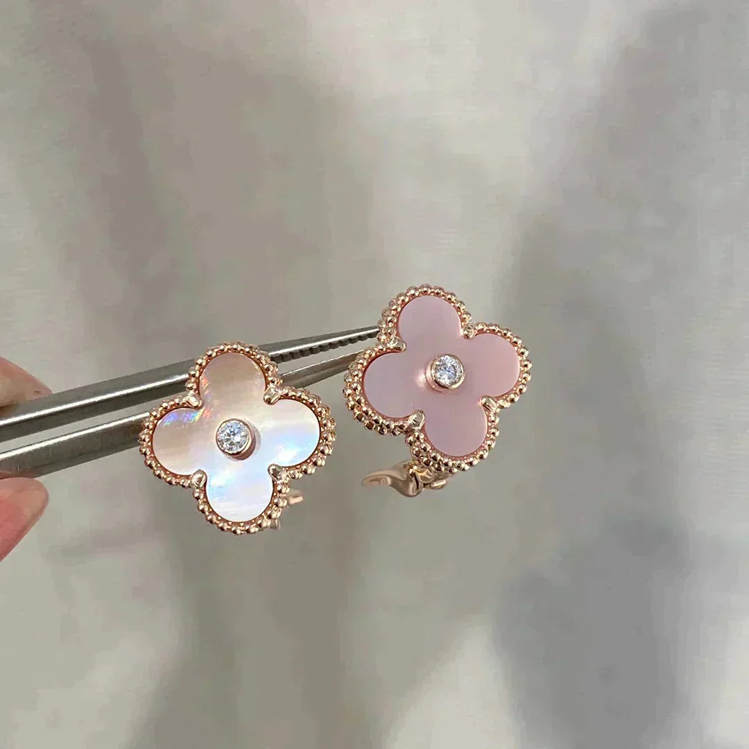[Perla Lux]CLOVER MEDIUM 1 MOTIFS  PINK MOP DIAMOND EARRINGS