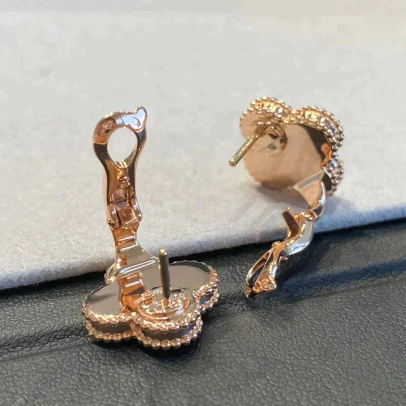 [Perla Lux]CLOVER MEDIUM 1 MOTIFS GRAY MOP  DIAMOND EARRINGS