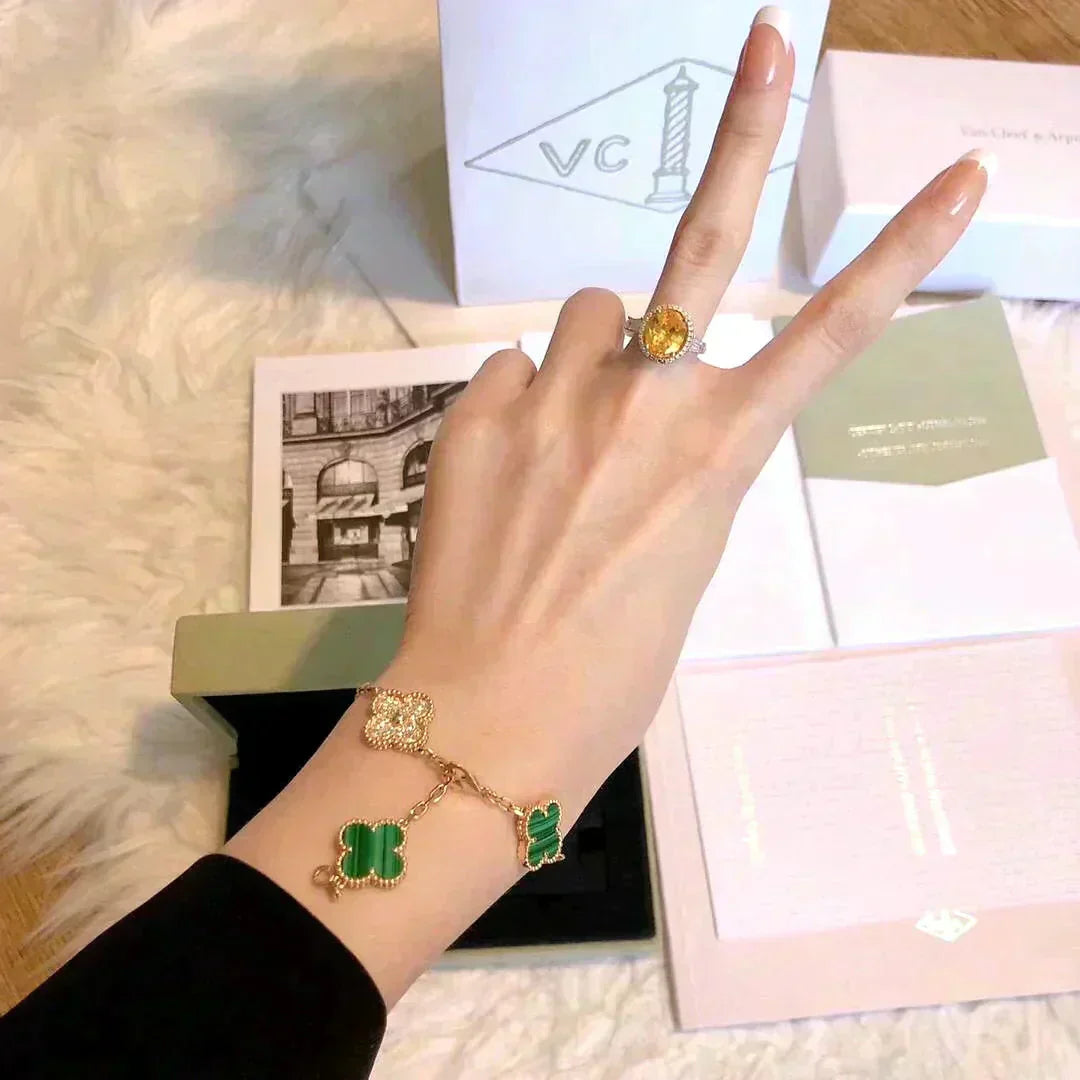 [Perla Lux]CLOVER  5 MOTIF MALACHITE DIAMOND BRACELET