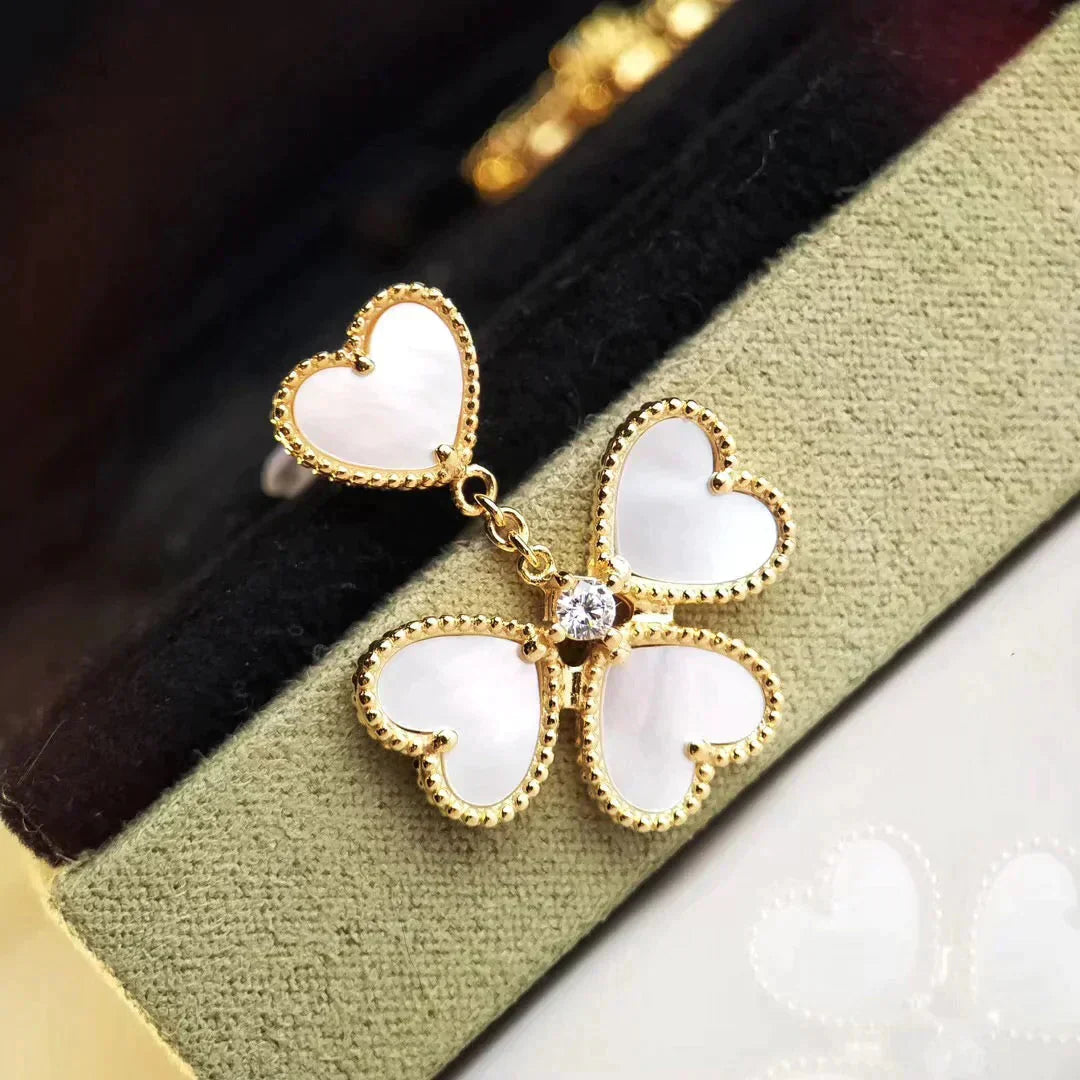 [Perla Lux]CLOVER SWEET WHITE MOP EARRINGS
