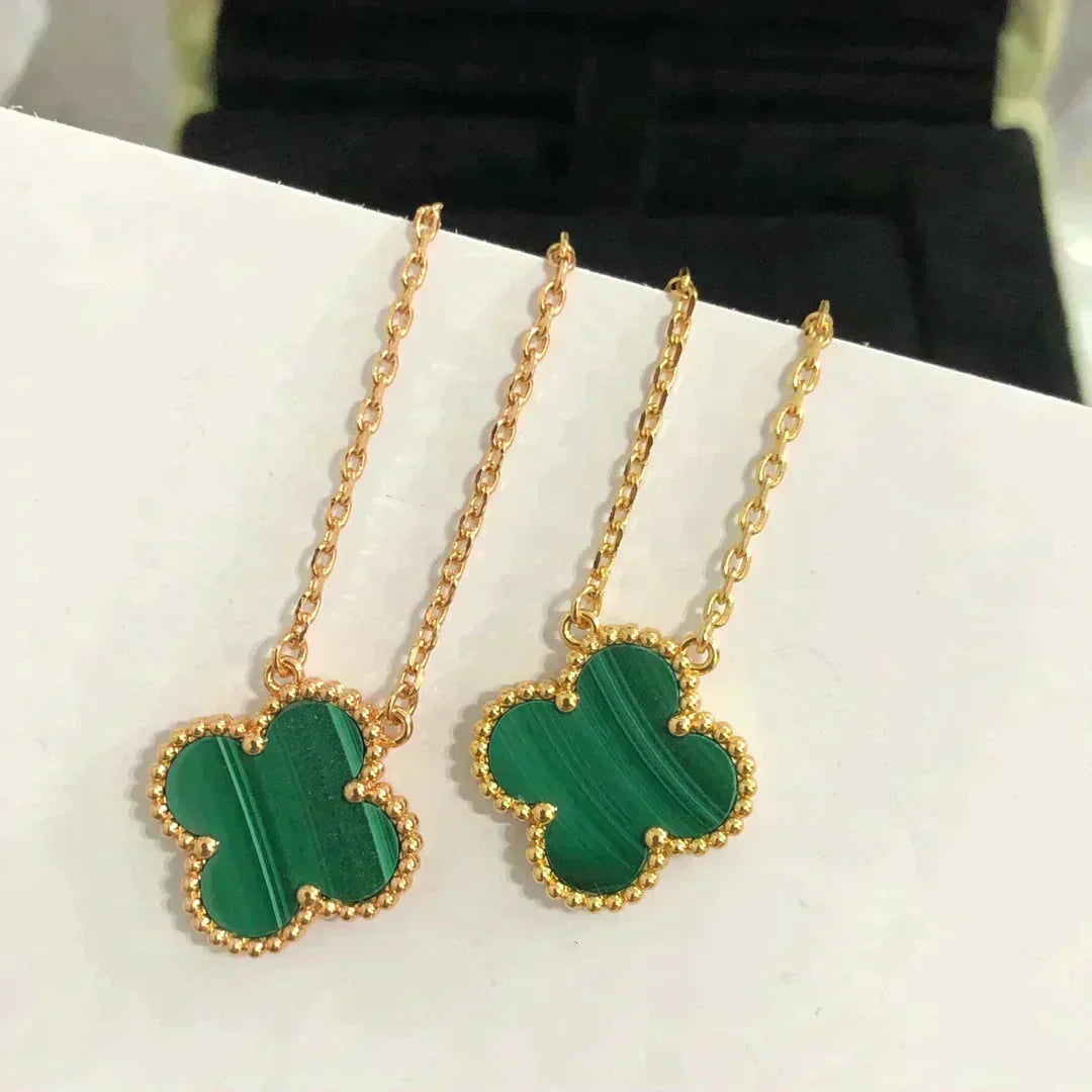 [Perla Lux]CLOVER 15MM MALACHITE SINGLE FLOWER  NECKLACE