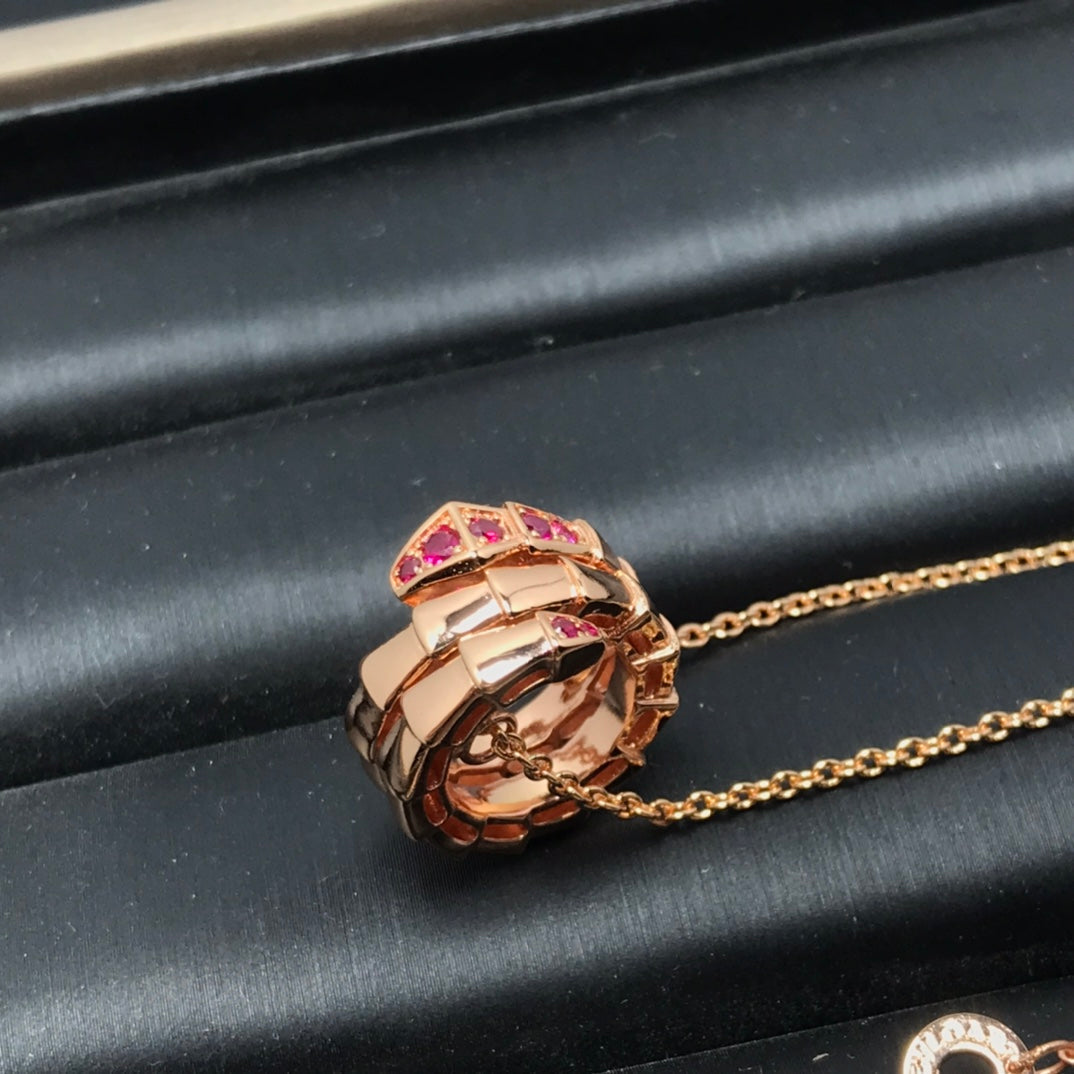 [Perla Lux]SERPENTI PEDANT NECKLACE