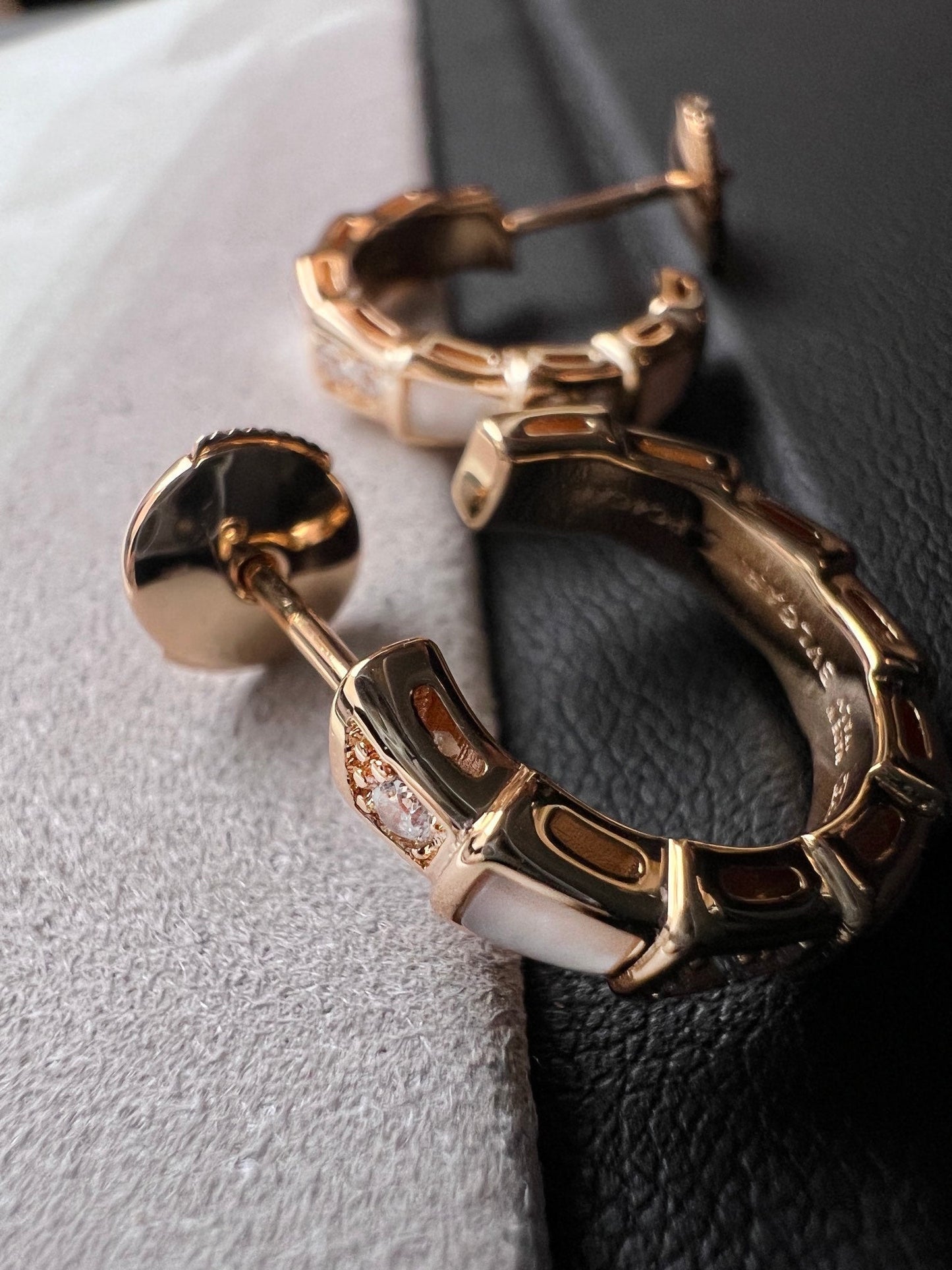 [Perla Lux]SERPENTI MOP PINK GOLD EARRINGS