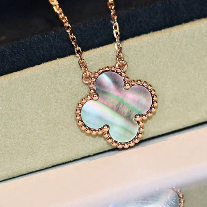 [Perla Lux]CLOVER 15MM  GRAY MOTHER OF PEARL NECKLACE