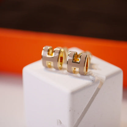 [Perla Lux]MINI POP H GOLD EARRINGS GREY