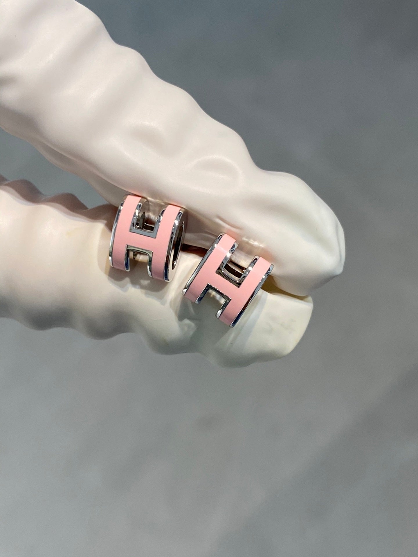 [Perla Lux]MINI POP H SILVER EARRINGS PINK