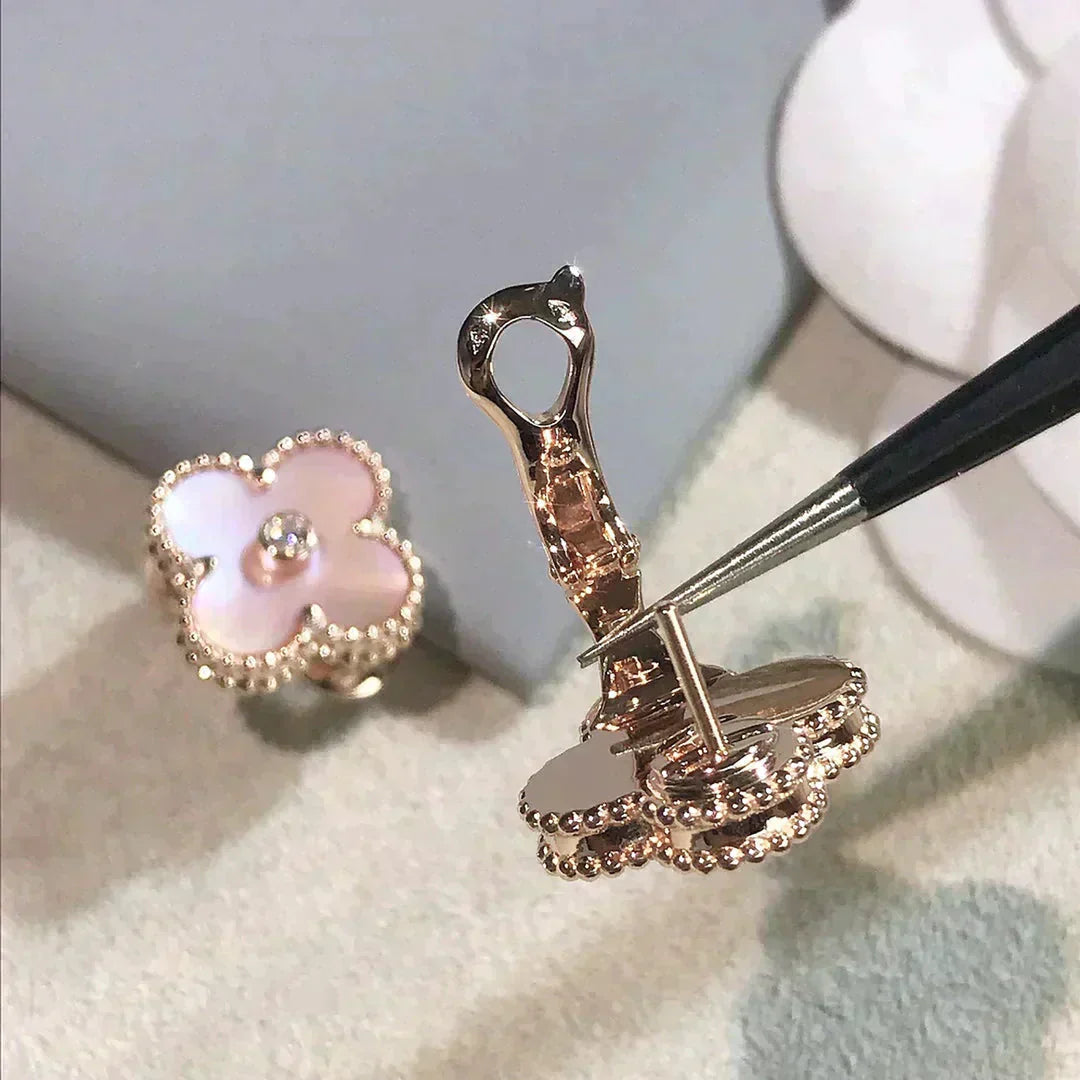 [Perla Lux]CLOVER MEDIUM 1 MOTIFS  PINK MOP DIAMOND EARRINGS